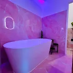 Intimate Escape - Seaside - Bath - Wifi - Ac Lägenhet Nice
