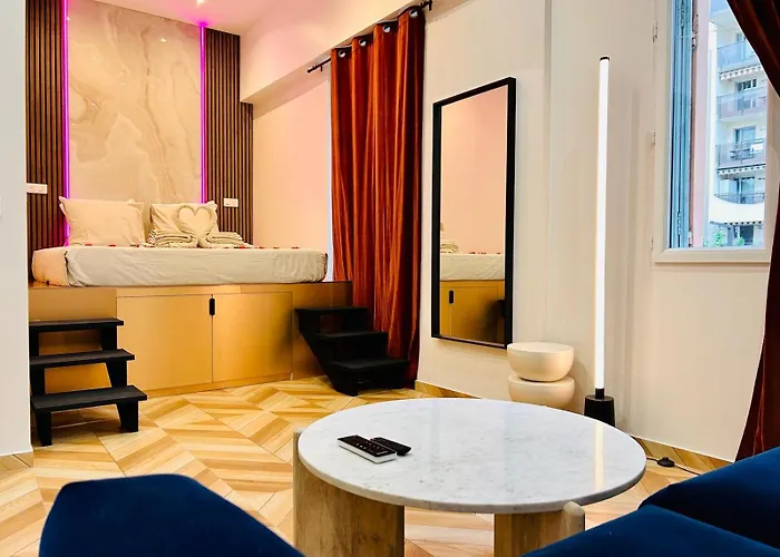 Apartment Intimate Escape - Seaside - Bath - Wifi - Ac